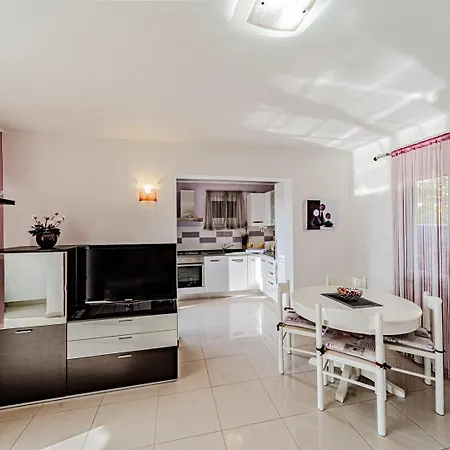 Elda Apartman *