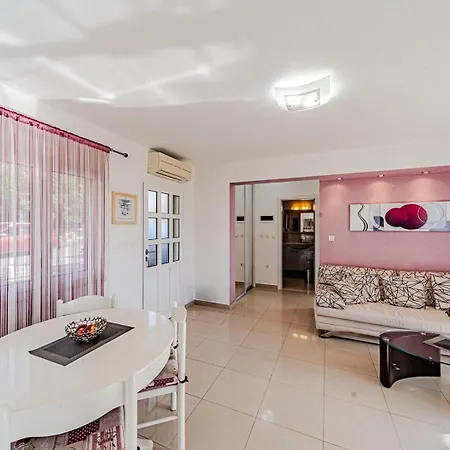 Elda Apartman *